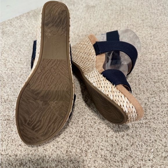Life Stride Womens Delta Slingback Espadrille Ankle Strap Wedge Sandals in Navy - Picture 9 of 10